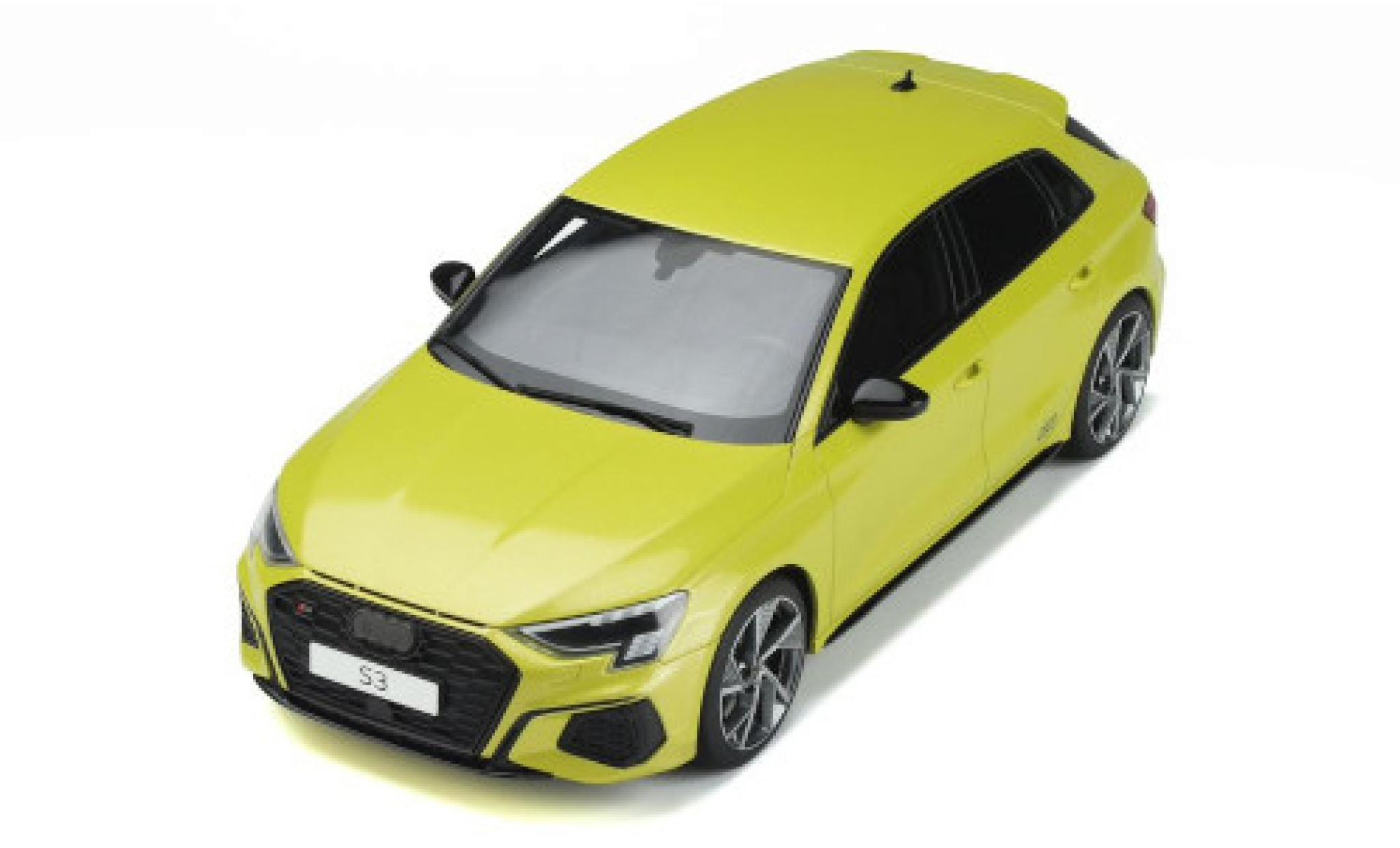 Audi S3 1/18 GT Spirit Sportback geel 2020 modelauto