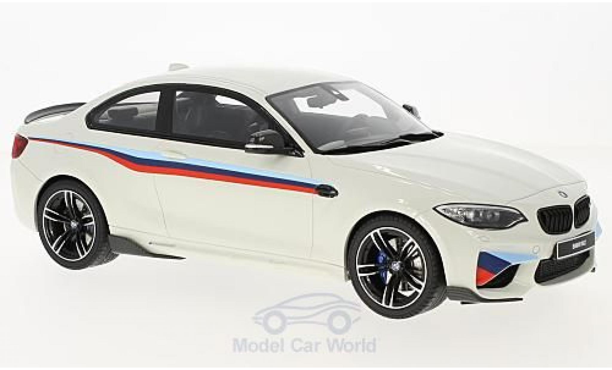 Bmw M2 1/18 GT Spirit M Performance wit/Dekor 2016 modelauto