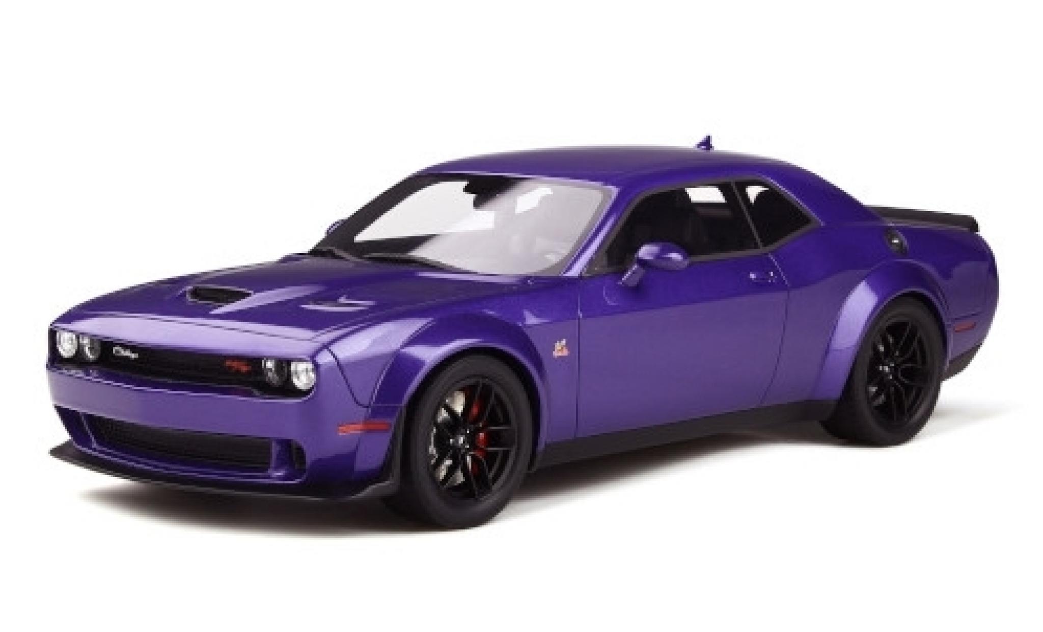 Dodge Challenger 1/18 GT Spirit R/T Scat Pack Widebody metallic lila modelauto