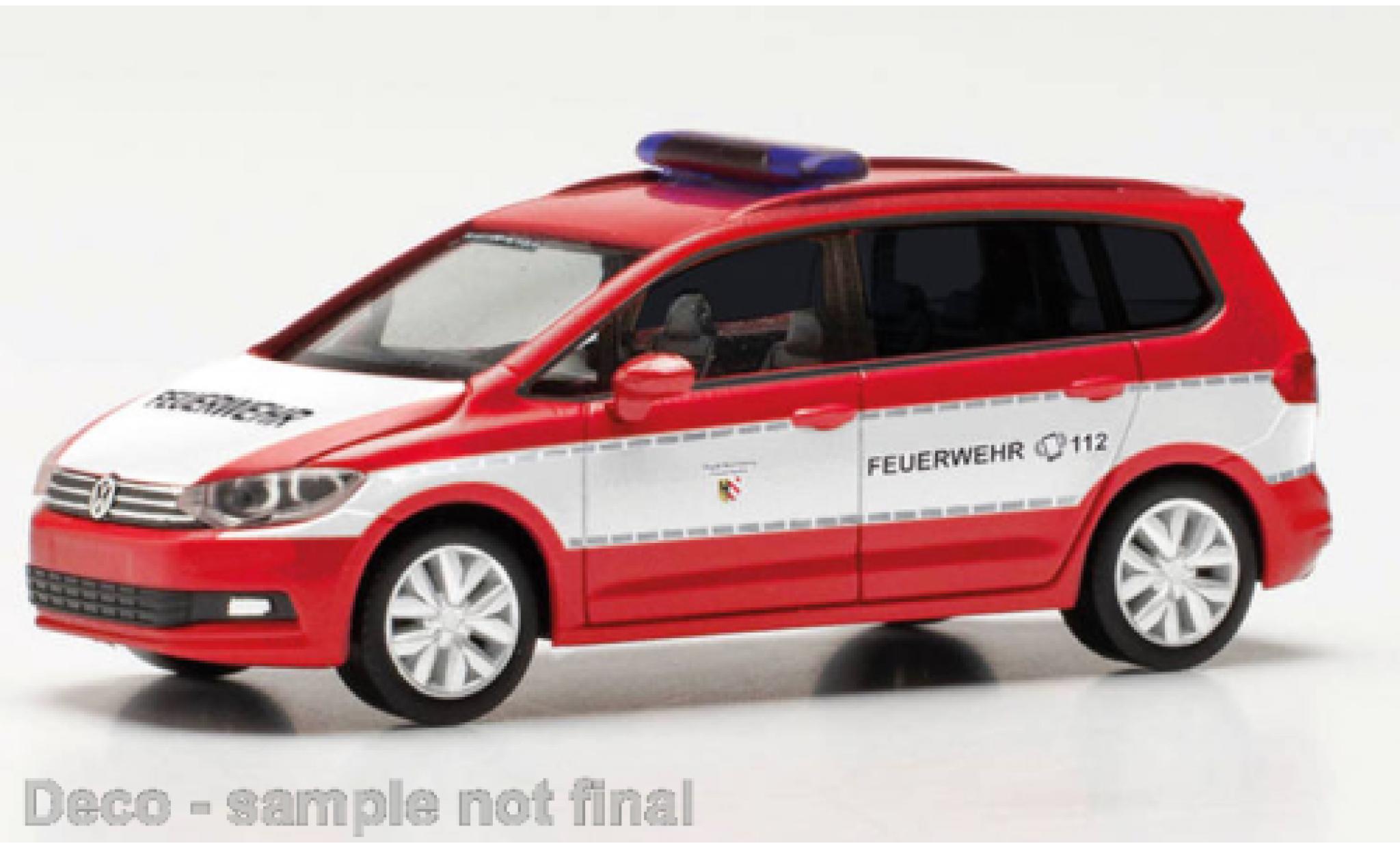 Volkswagen Touran 1/87 Herpa brandweer N&uuml;rnberg modelauto