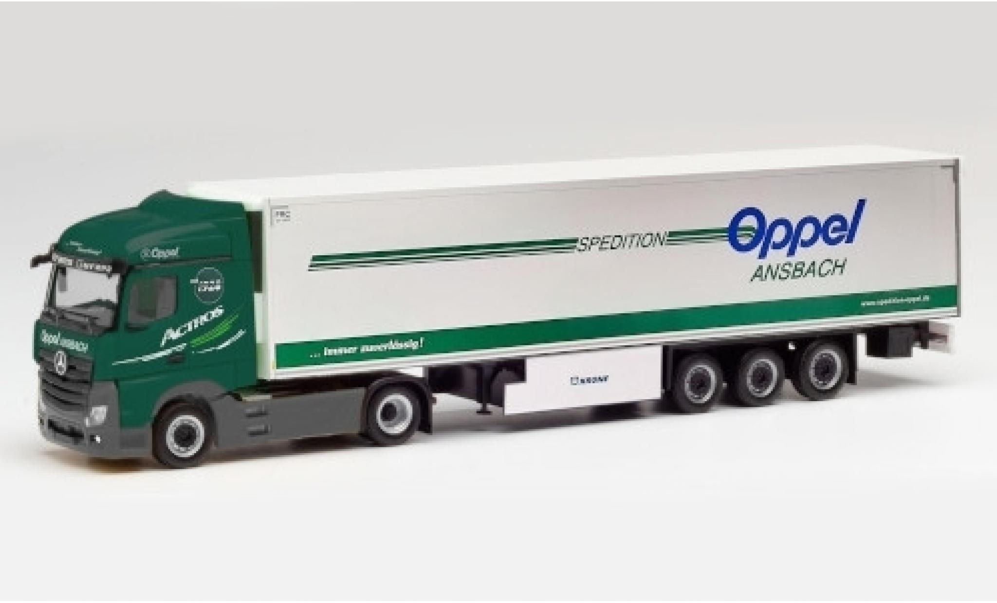 Mercedes Actros 1/87 Herpa StreamSpace 2.5 Oppel Ansbach Tracteur Case modelauto