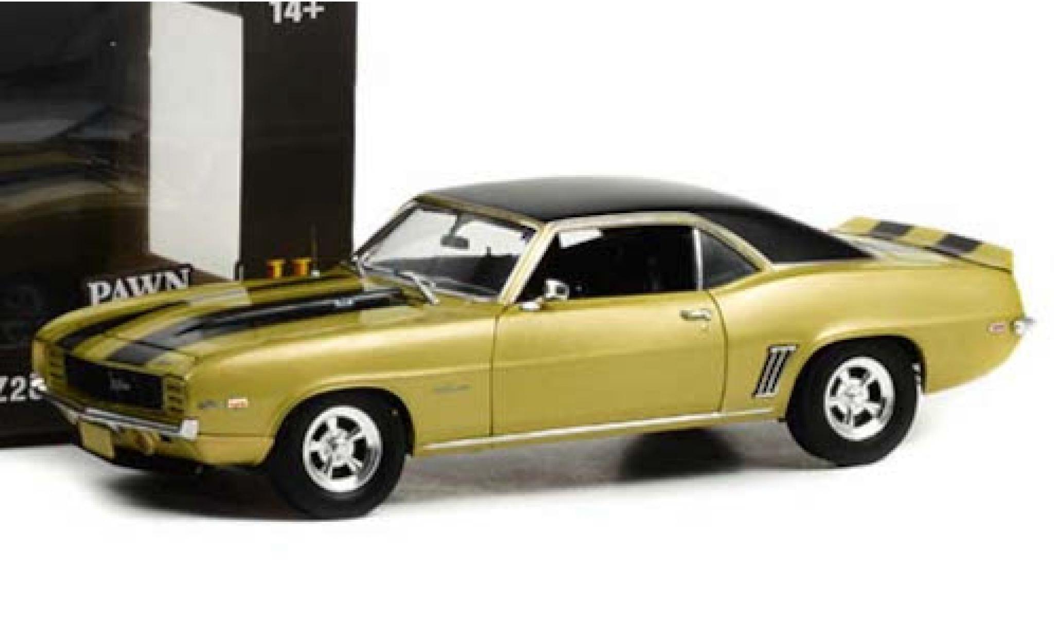 Chevrolet Camaro 1/18 Highway 61 Z28 metallic oliv/zwart 1969 modelauto