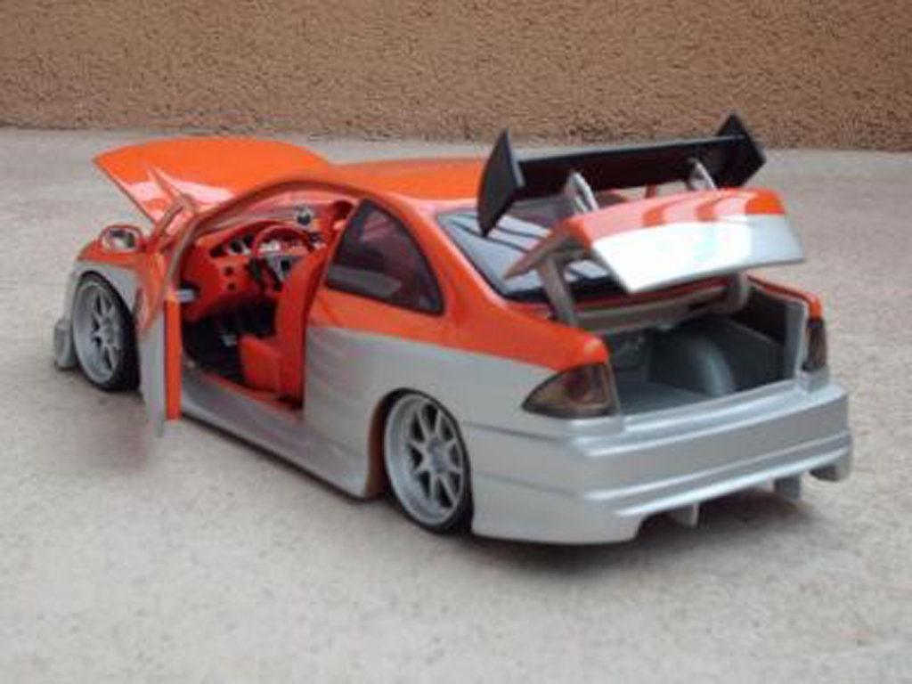 Honda Civic Base parotech oranje grijs 1/18 Ertl