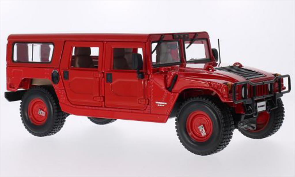 Hummer H1 1/18 Maisto 4-Door Wagon rood modelauto