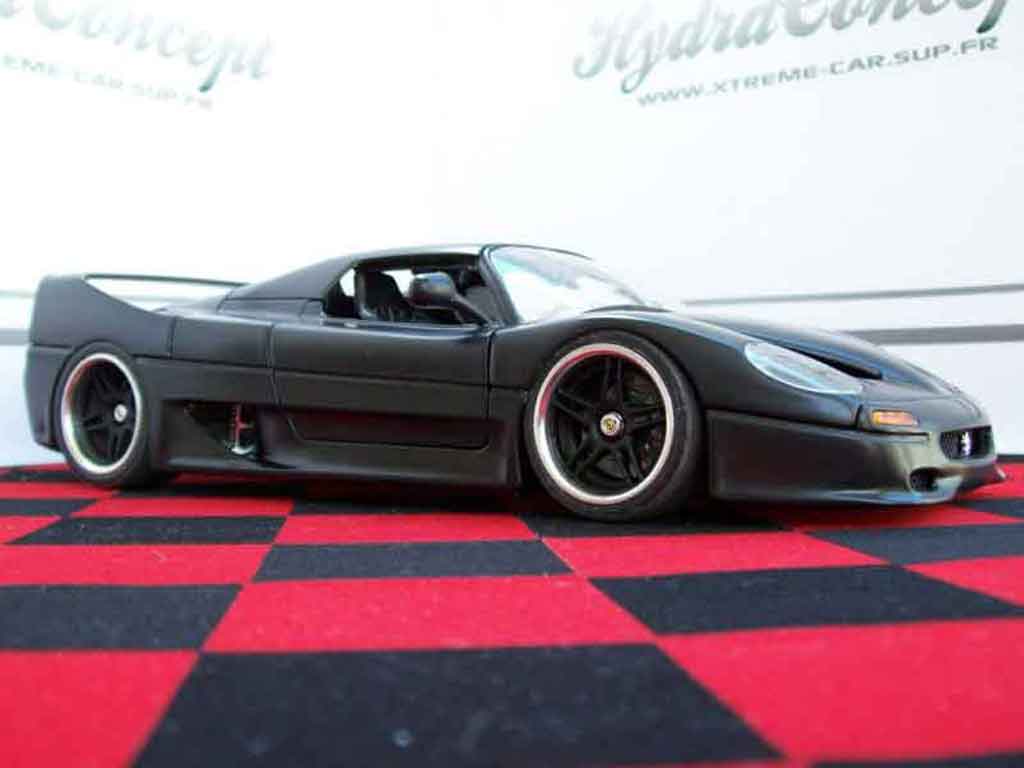 Ferrari F50 Coupe rosso nero 1/18 Burago