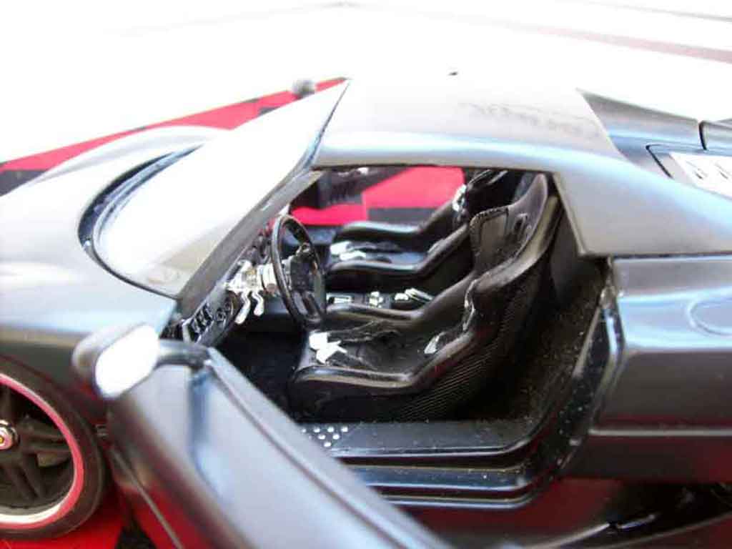 Ferrari F50 Coupe rosso nero 1/18 Burago