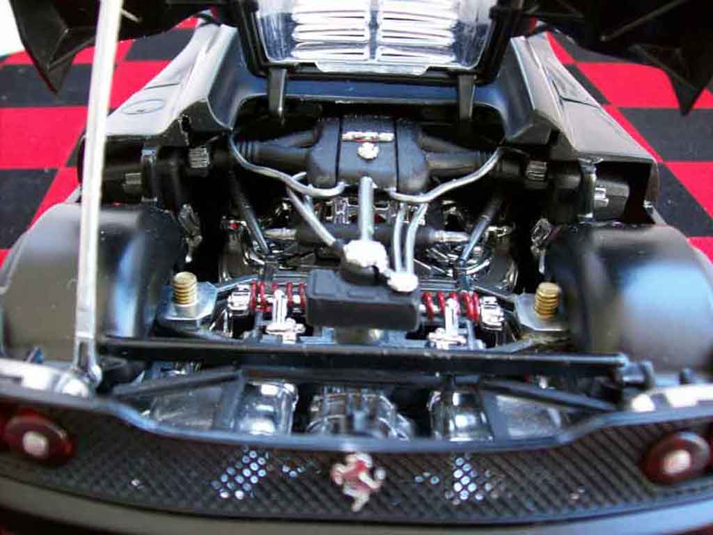 Ferrari F50 Coupe rosso nero 1/18 Burago