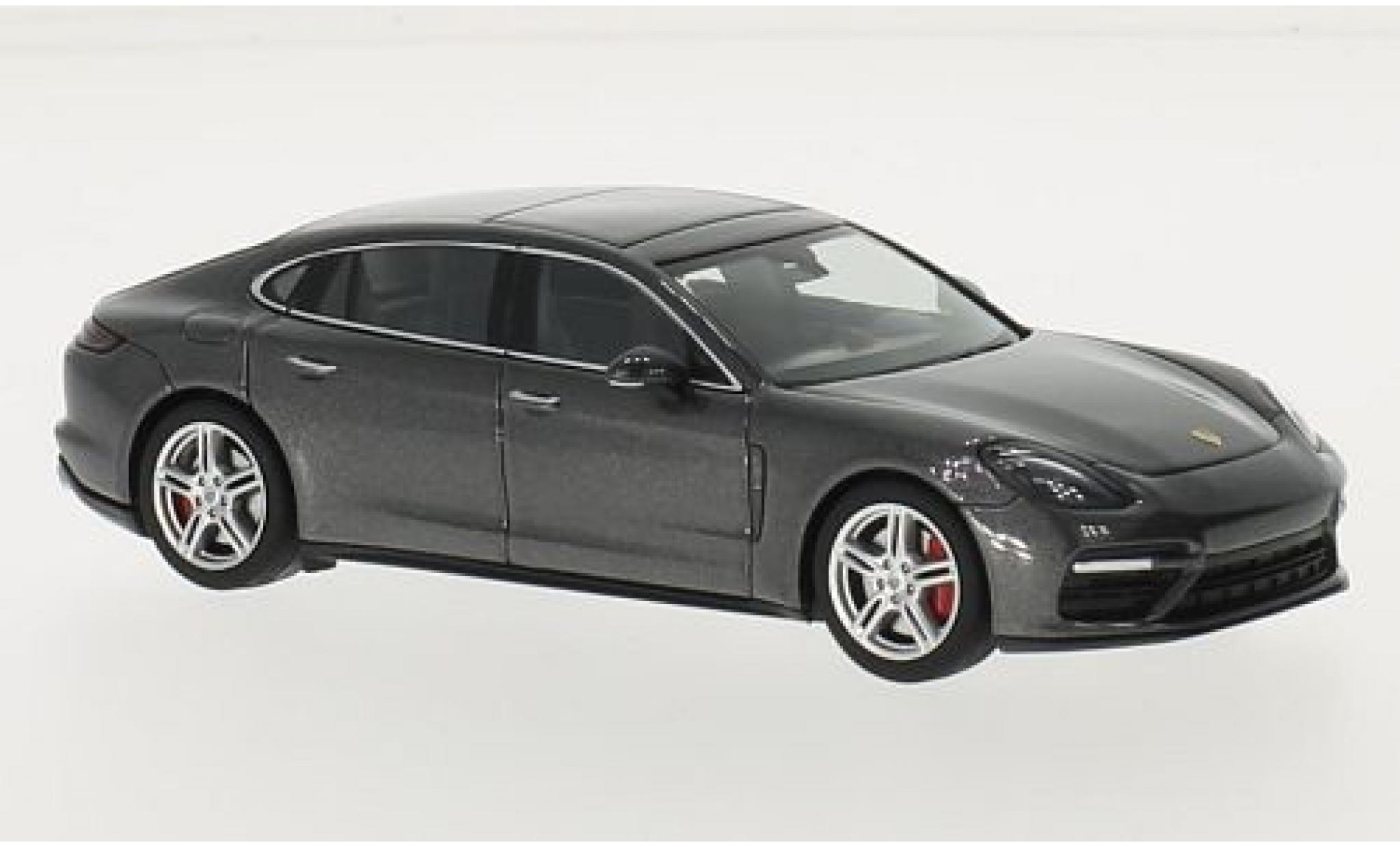 Porsche Panamera Turbo 1/43 Herpa Turbo Executive metallic grijs 2016 modelauto