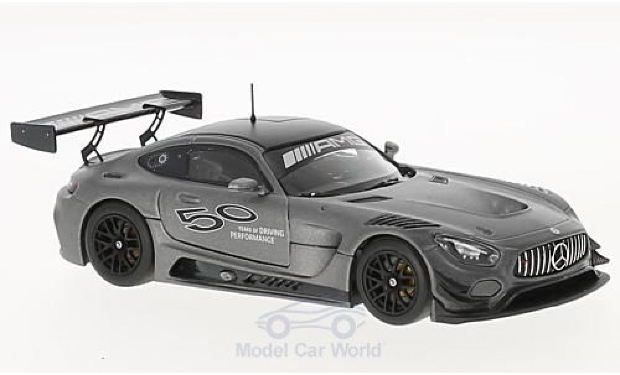 Mercedes AMG GT 1/43 Minichamps 3 metallic grijs 50 Jahre AMG modelauto