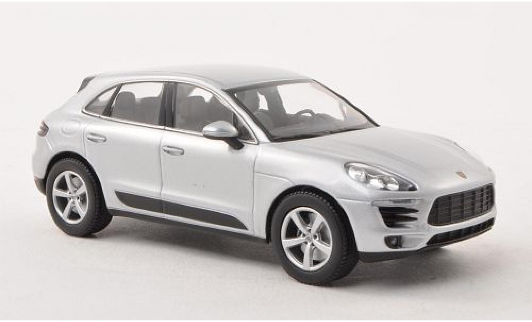Porsche Macan 1/43 Minichamps grijs 2013 modelauto