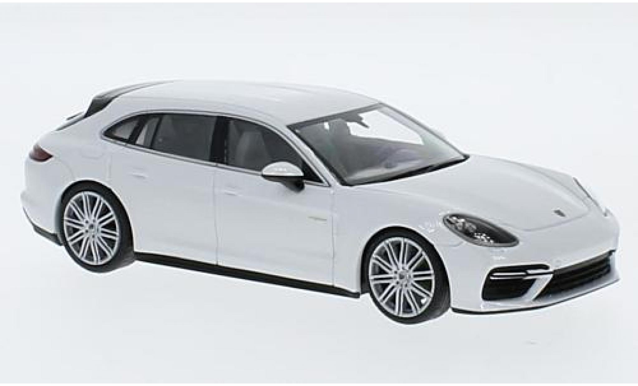 Porsche Panamera e-hybrid 1/43 Minichamps Turbo S E-Hybrid Sport Turismo wit modelauto