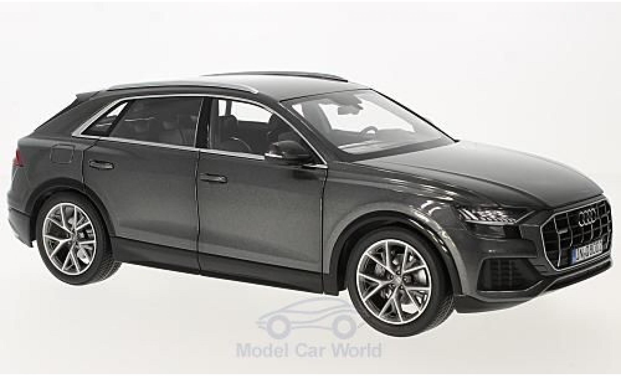 Audi Q8 1/18 Norev metallic grijs 2018 ohne Vitrine modelauto
