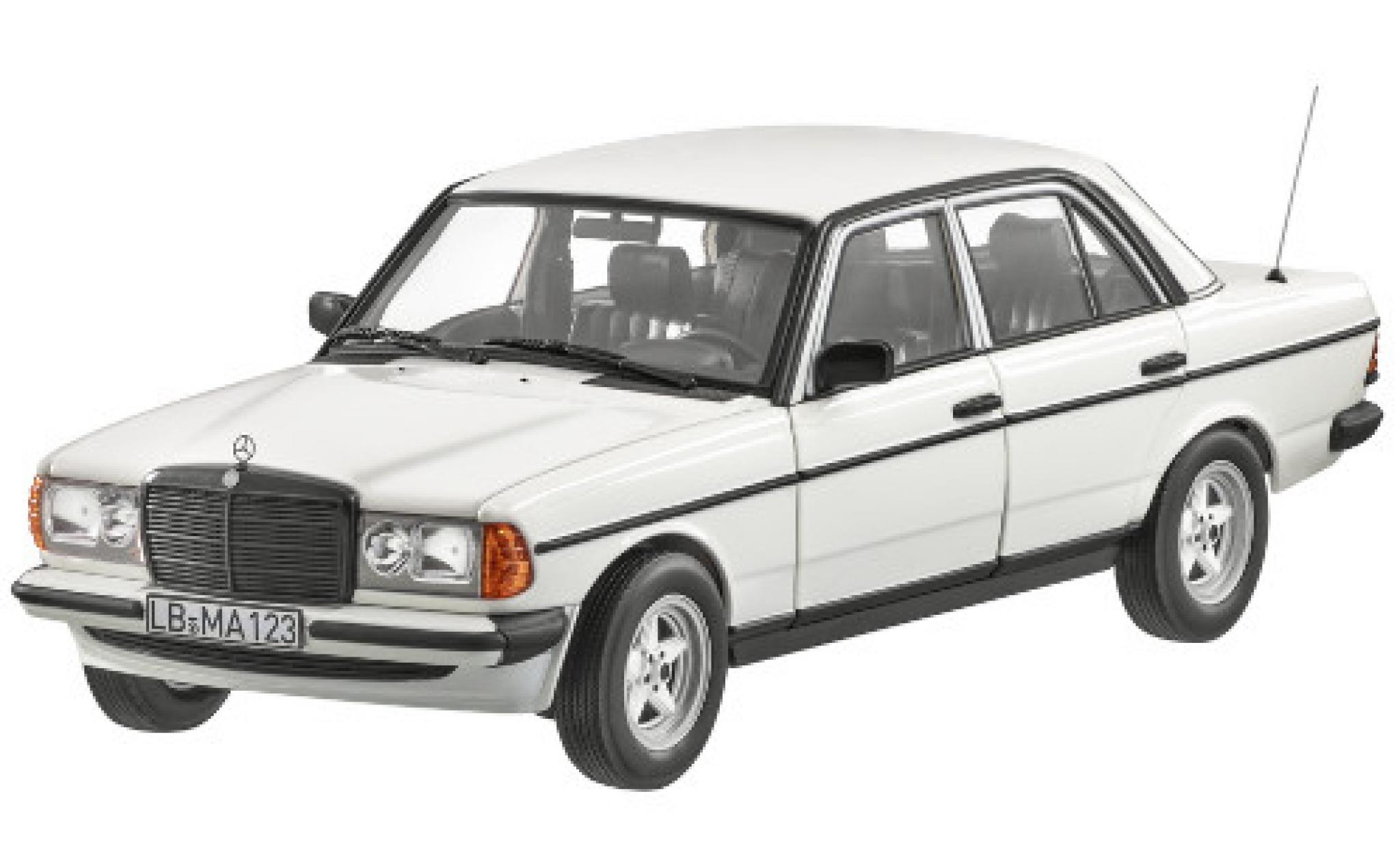 Mercedes 200 1/18 Norev (W123) wit mit AMG-Bodykit modelauto