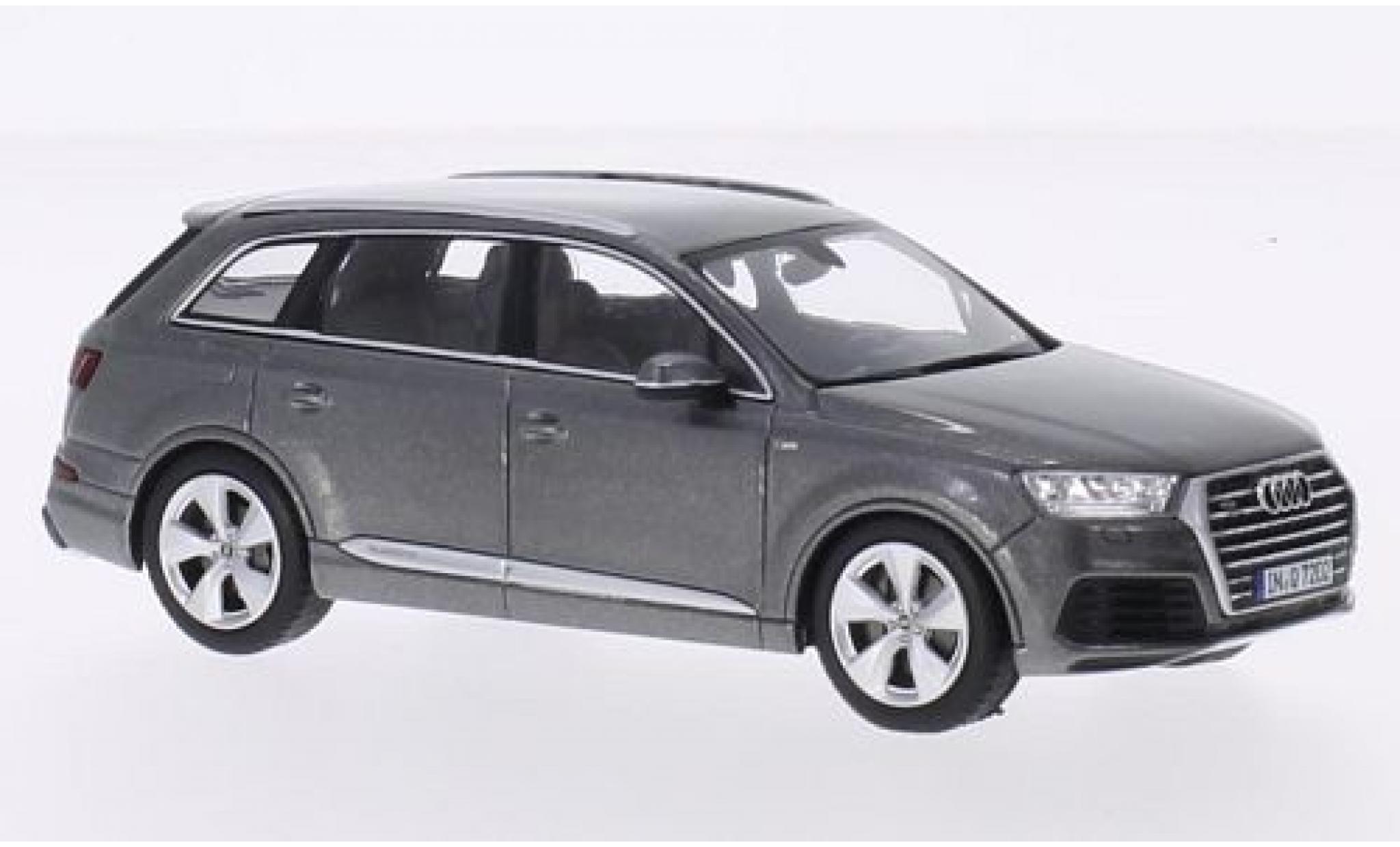 Audi Q7 1/43 Spark metallic grijs 2015 modelauto