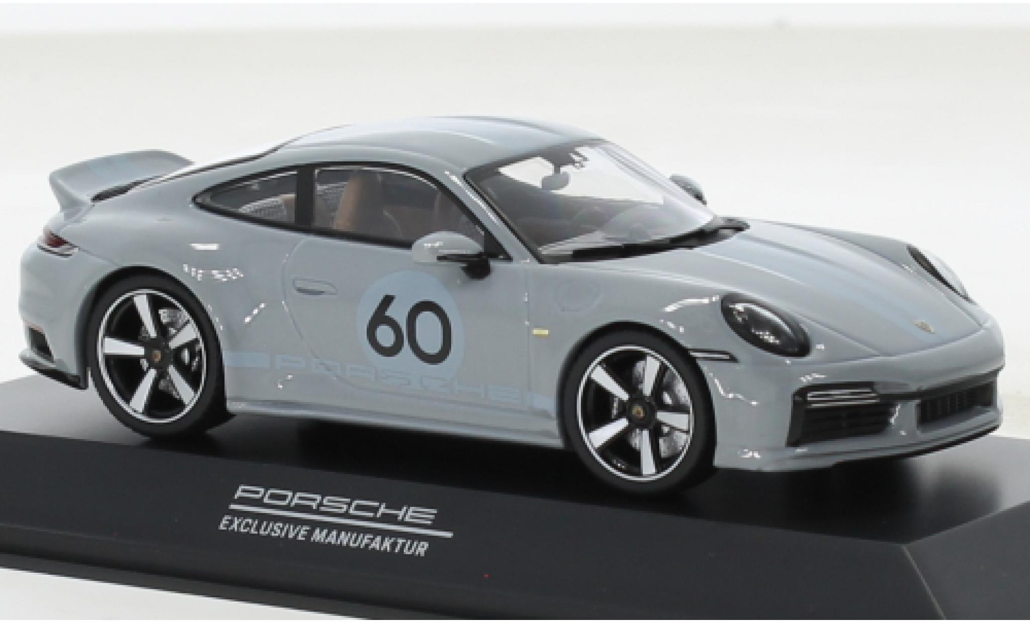 Porsche 992 1/43 I Spark 911  Sport Classic metallic grijs clair 2022 modelauto