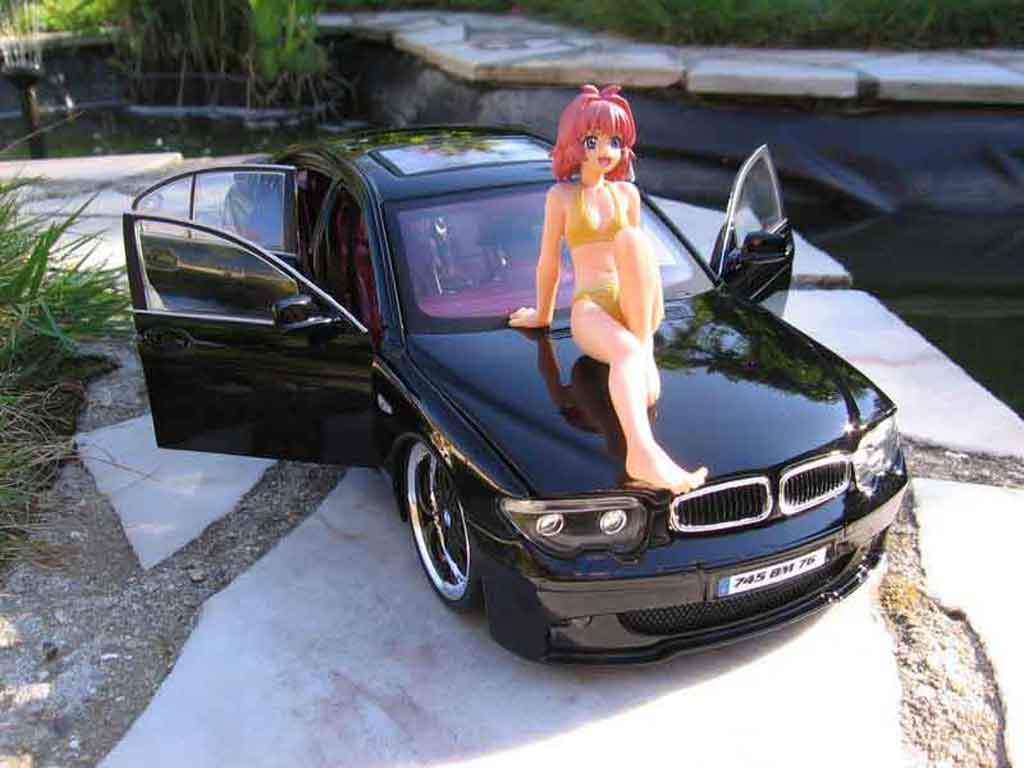 Bmw 745 E65 i dub zwart 1/18 Kyosho