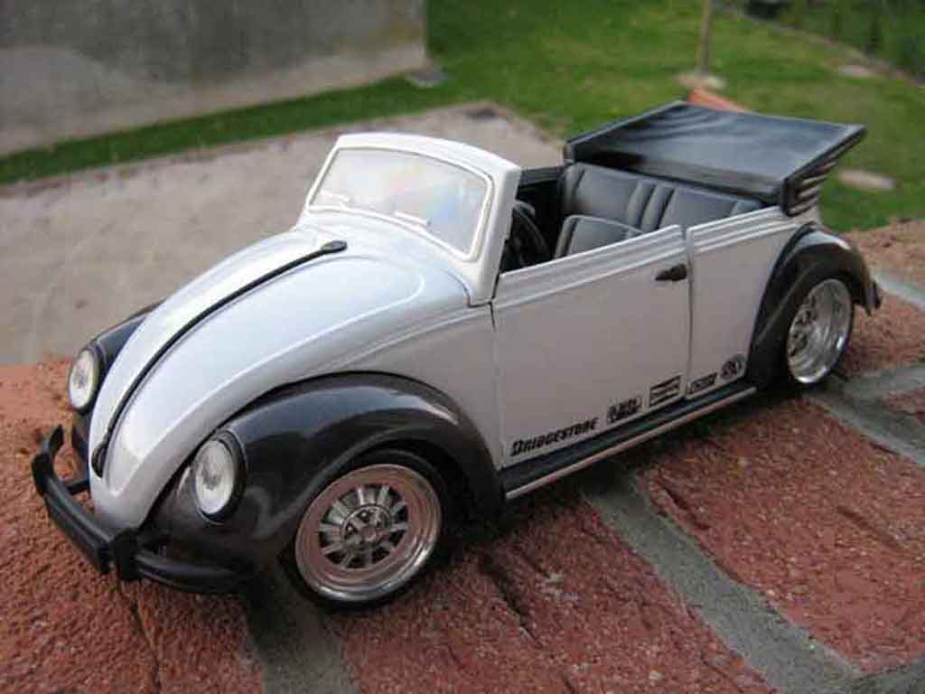 Volkswagen Kafer Cabriolet race air 1/18 Solido
