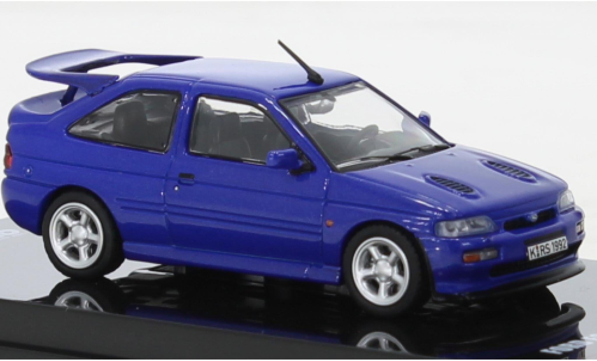 Ford Escort 1/64 INNO64 RS Cosworth metallic blauw 1992 modelauto