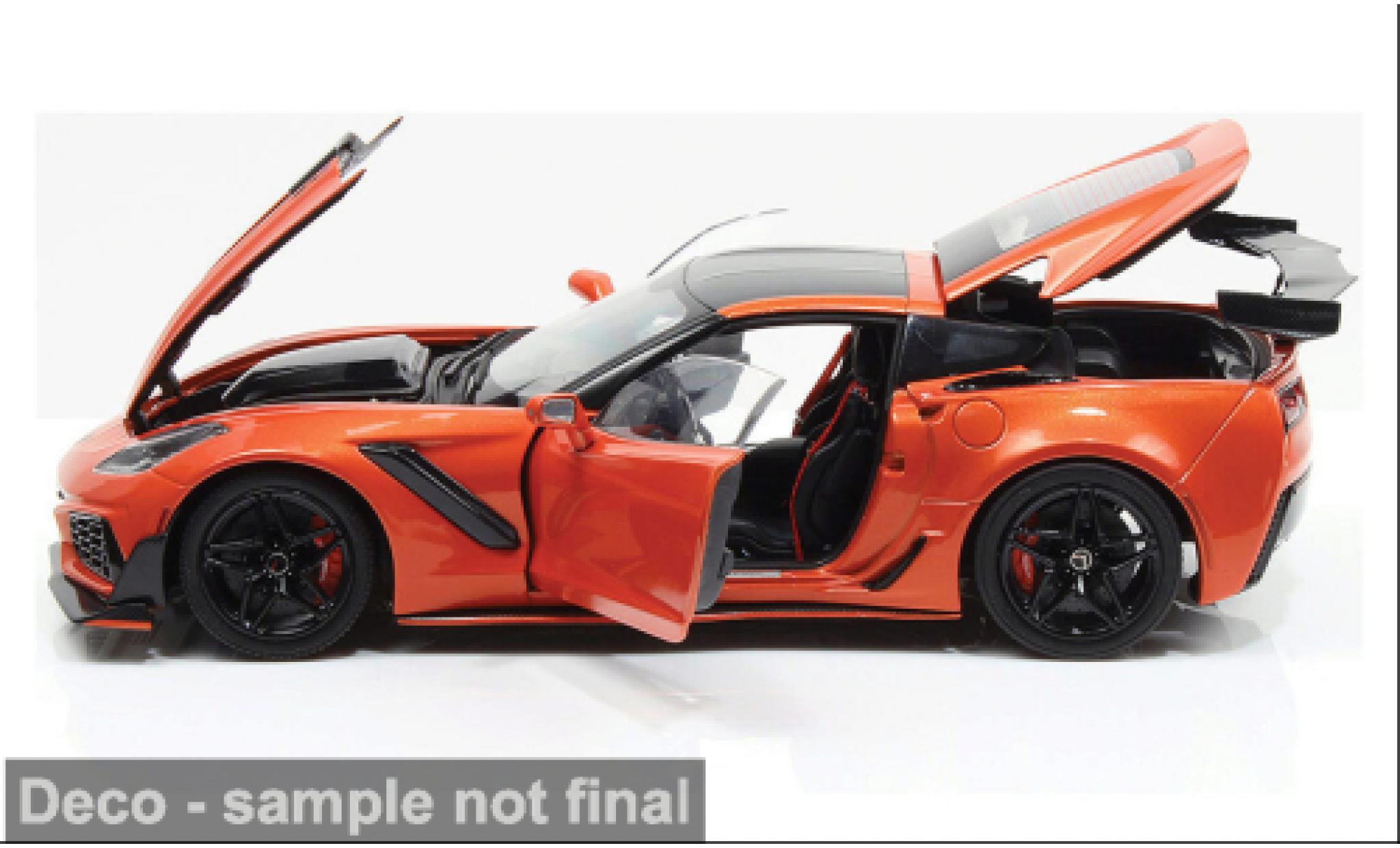 Chevrolet Corvette 1/18 IXO America ZR1 oranje/zwart 2019 1:18 modelauto