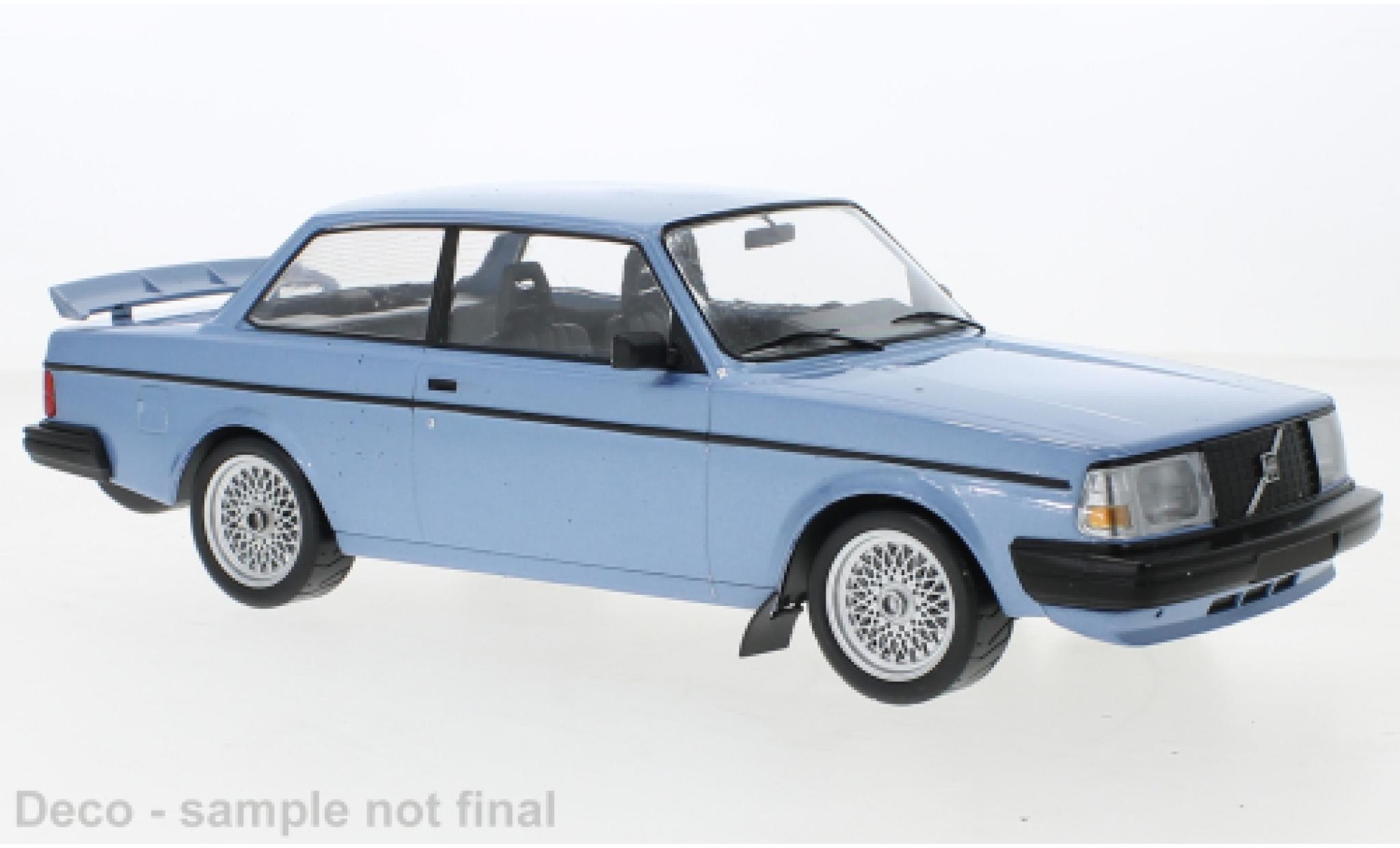 Volvo 240 1/18 IXO Turbo Custom matt-blauw 1986 modelauto