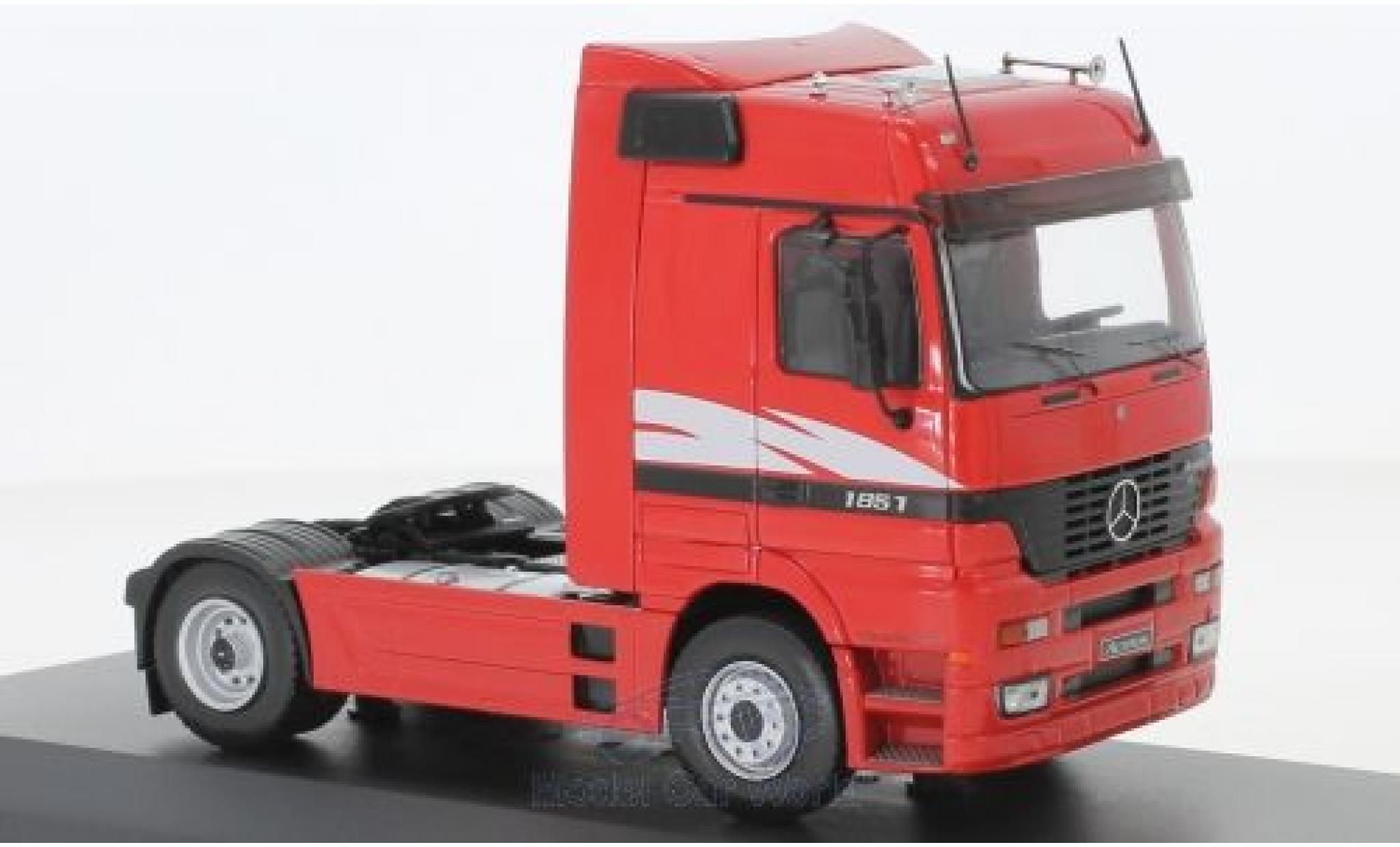 Mercedes Actros 1/43 IXO MP 1 rood 1995 modelauto
