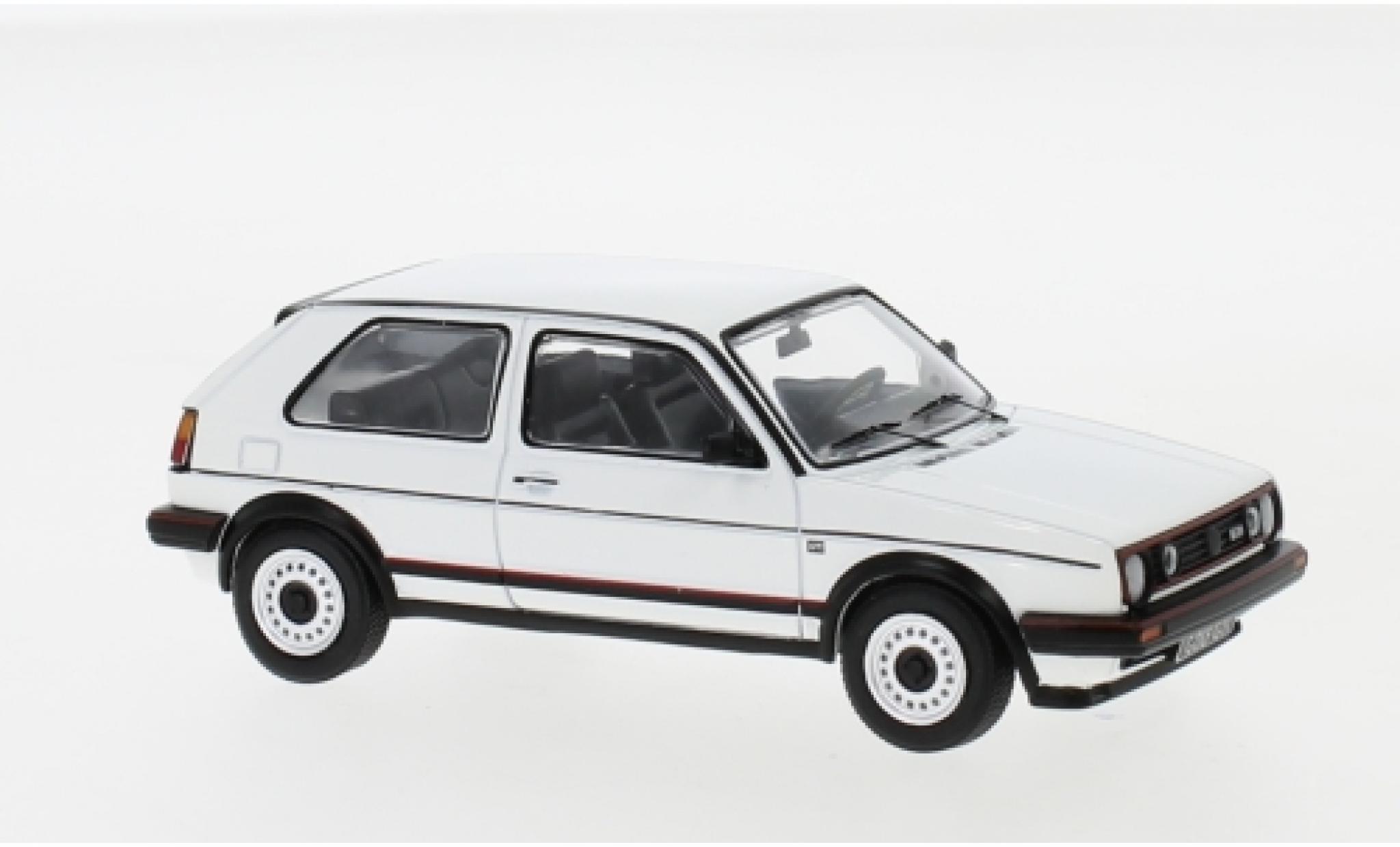 Volkswagen Golf 1/43 IXO II GTi wit 1984 modelauto