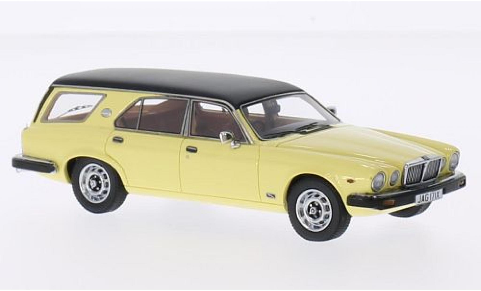 Jaguar XJ 1/43 Matrix SIII geel 1:43 modelauto
