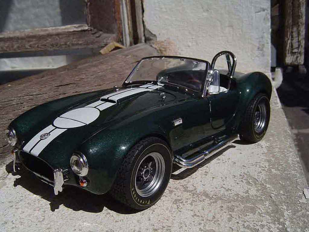 AC Cobra shelby 427 s/c groen jantes gmp 1/18 Yat Ming