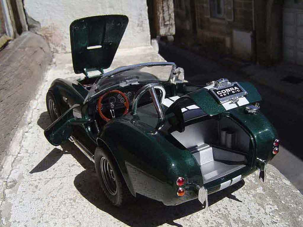 AC Cobra shelby 427 s/c groen jantes gmp 1/18 Yat Ming