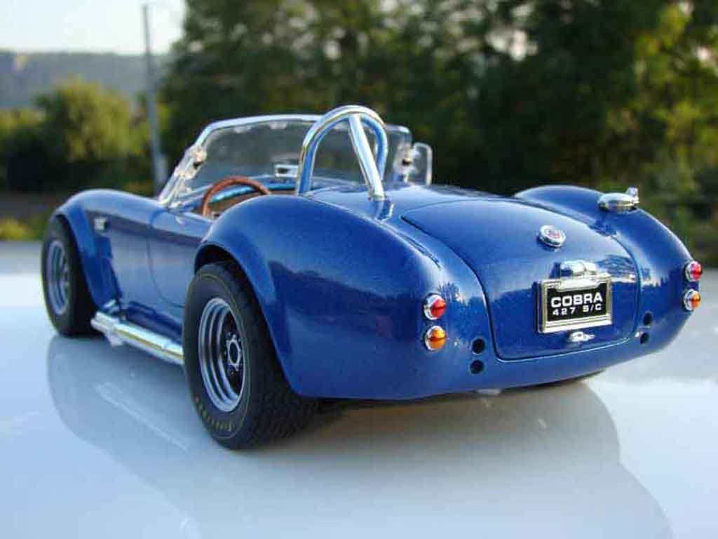 AC Cobra shelby 427 s/c blauw jantes gmp 1/18 Road Signature