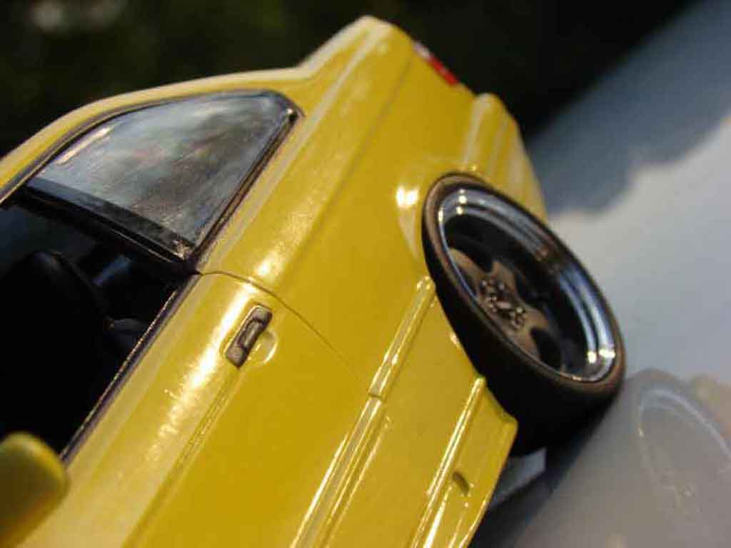 Bmw 325 kit m3 E36 e36 coupe geel kitee 1/18 Ut Models