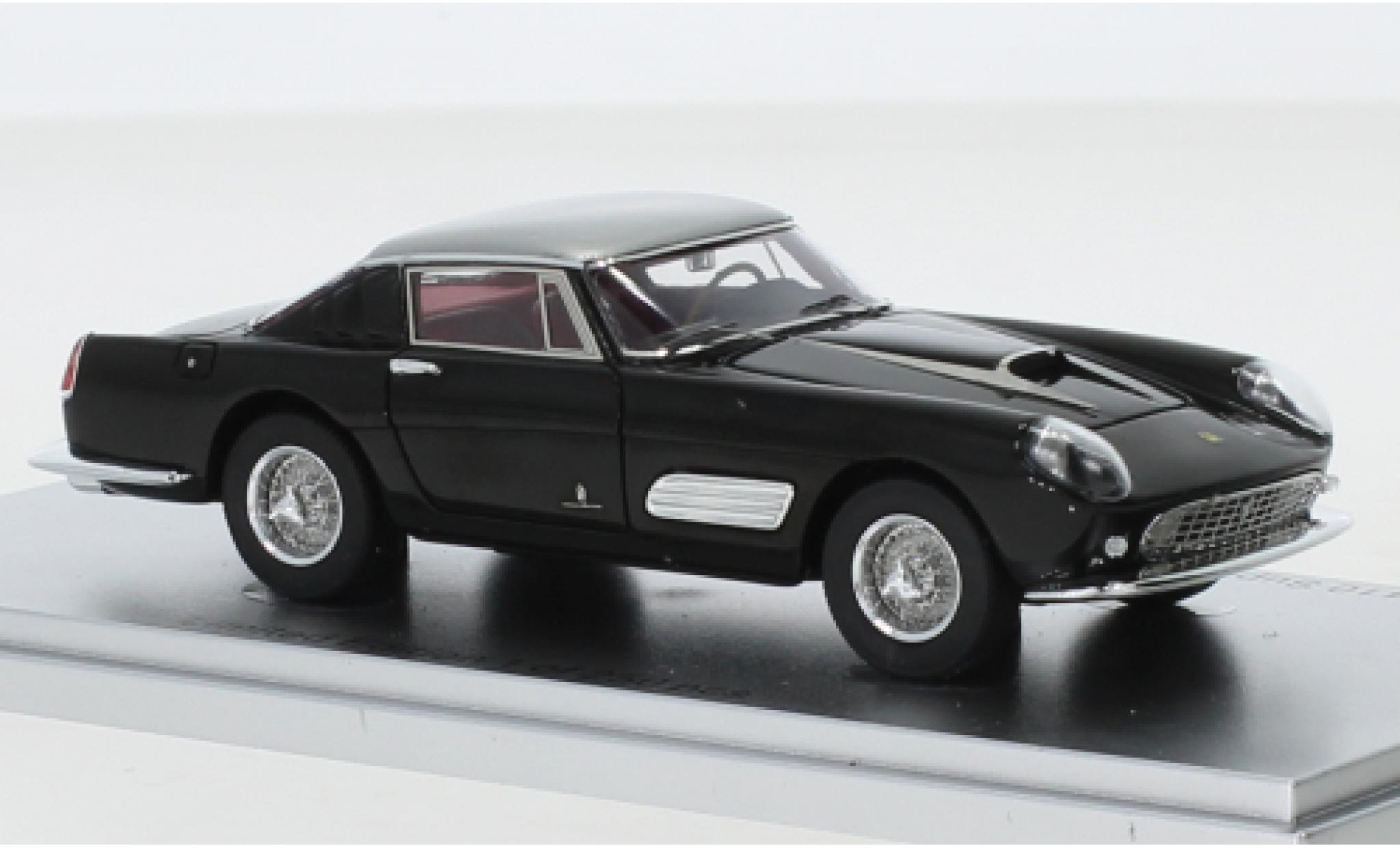 Ferrari 410 1/43 Kess Superamerica Series III Pininfarina Coupe zwart/grijs 1958 modelauto
