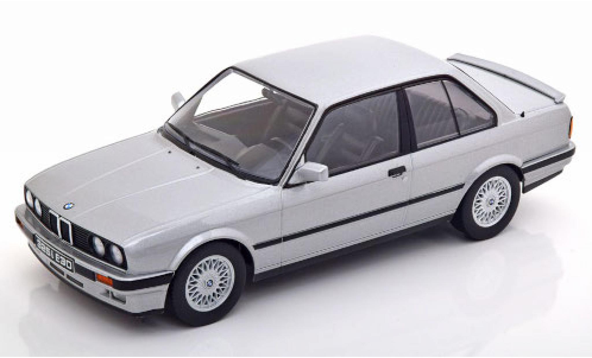 Bmw 325 1/18 KK Scale i (E30) grijs 1987 mit M-Paket modelauto