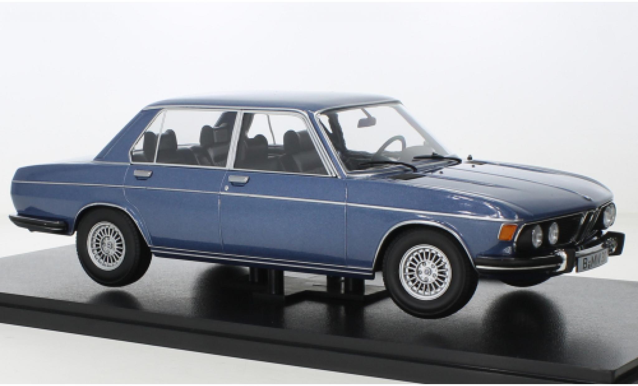 Bmw 3.0 1/18 KK Scale S (E3) metallic blauw 1971 modelauto