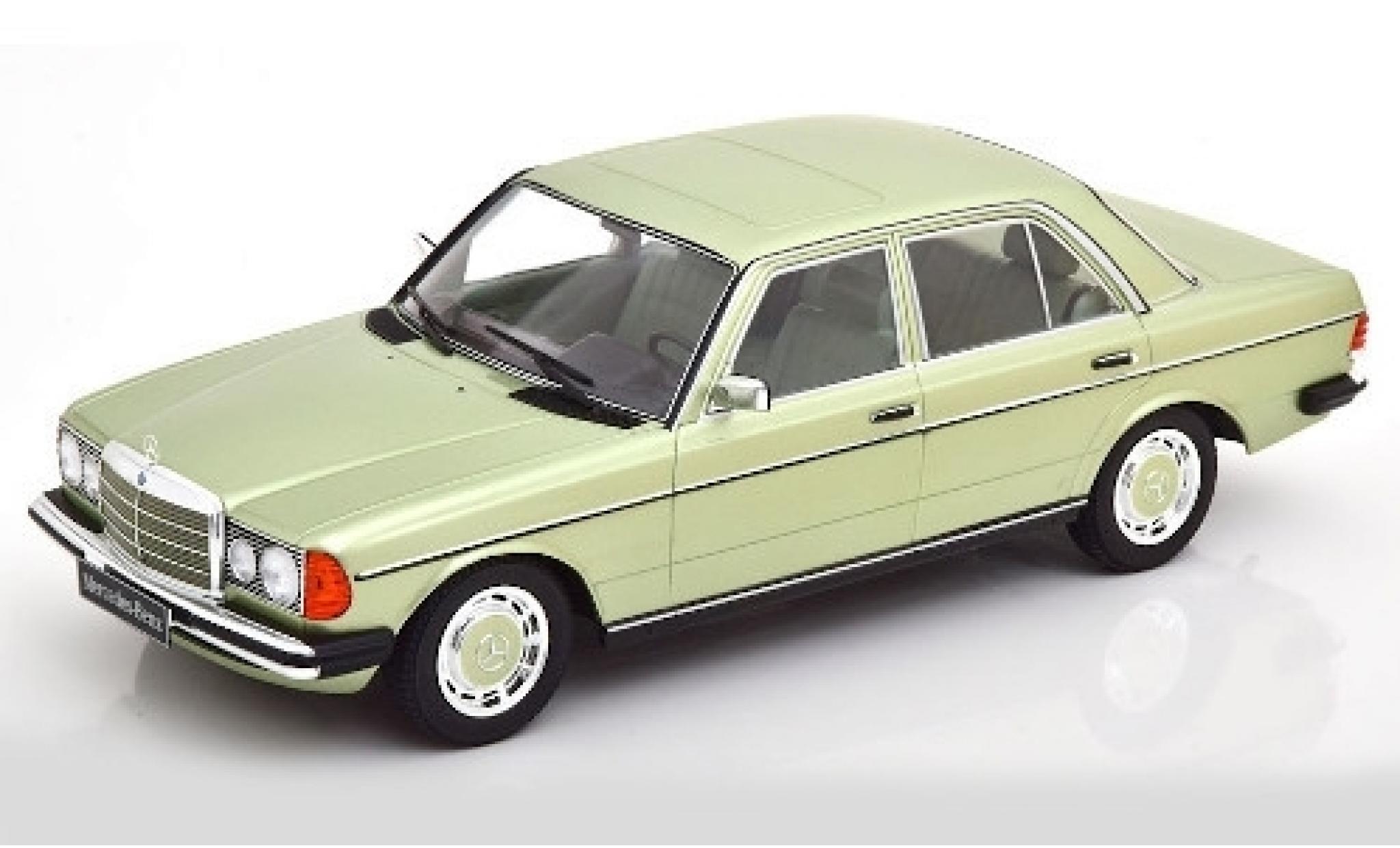 Mercedes 280 1/18 KK Scale E (W123) metallic groen 1977 modelauto