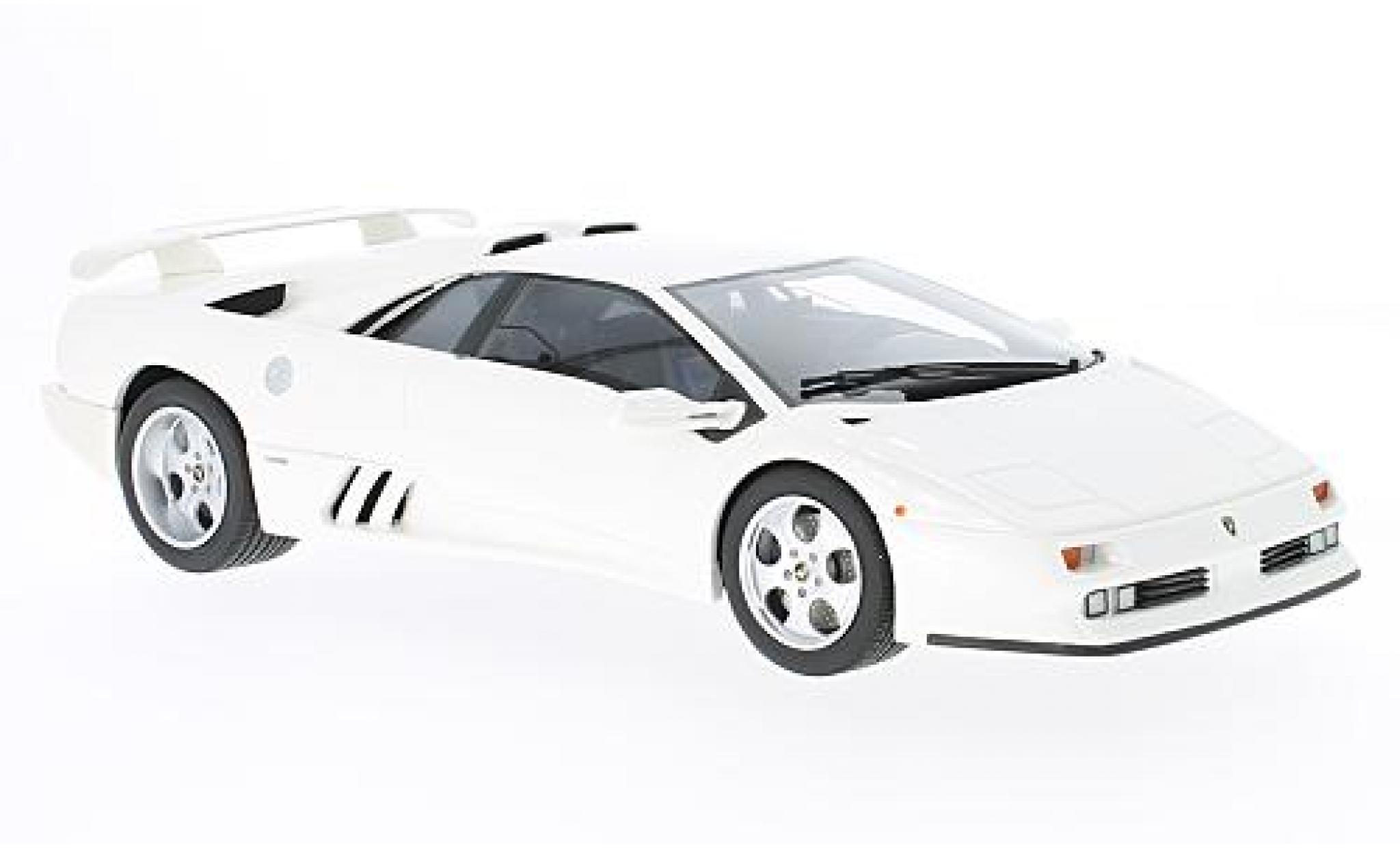 Lamborghini Diablo 1/18 GT Spirit Jota SE30 metallic wit modelauto
