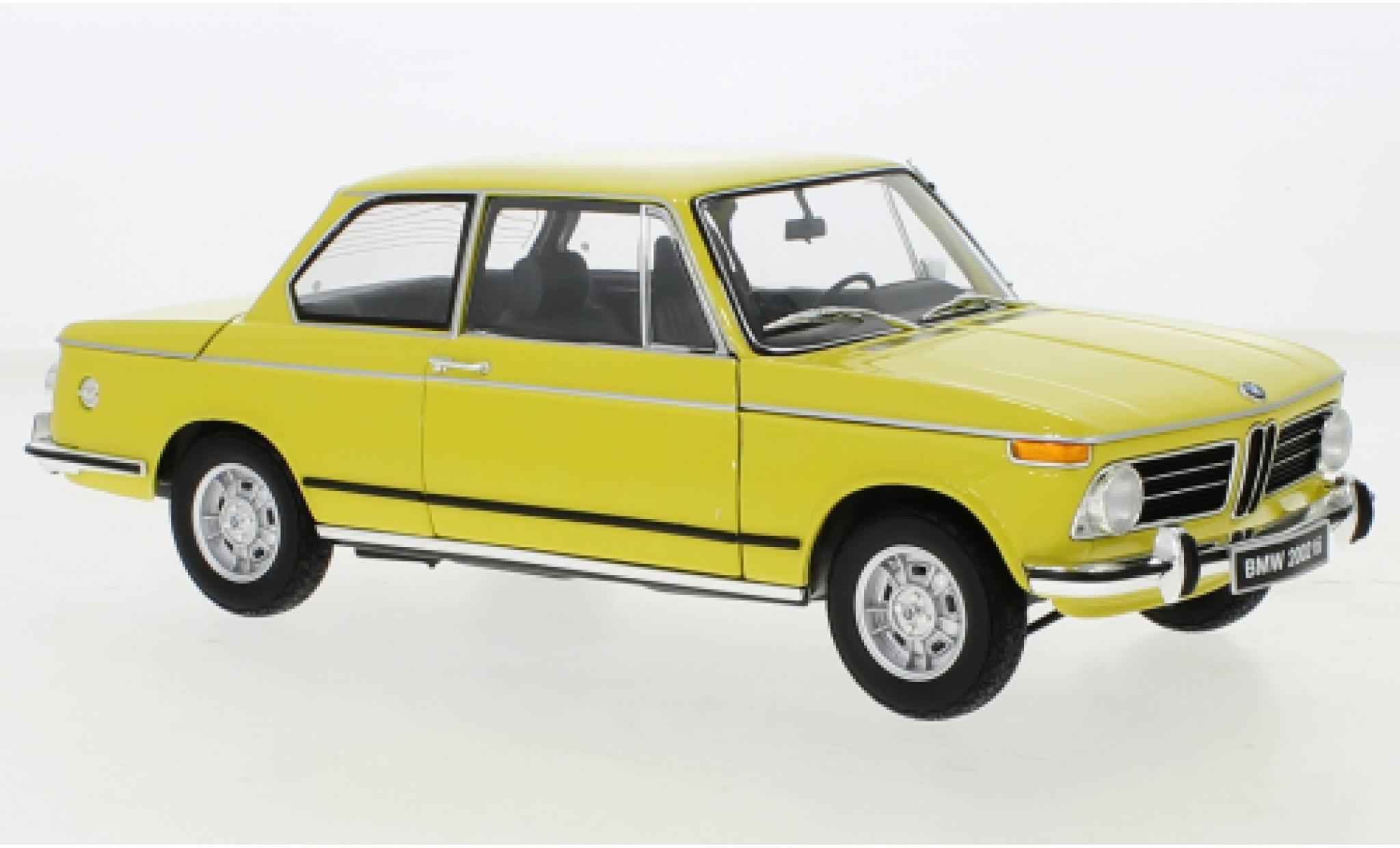 Bmw 2002 1/18 Kyosho Tii geel modelauto