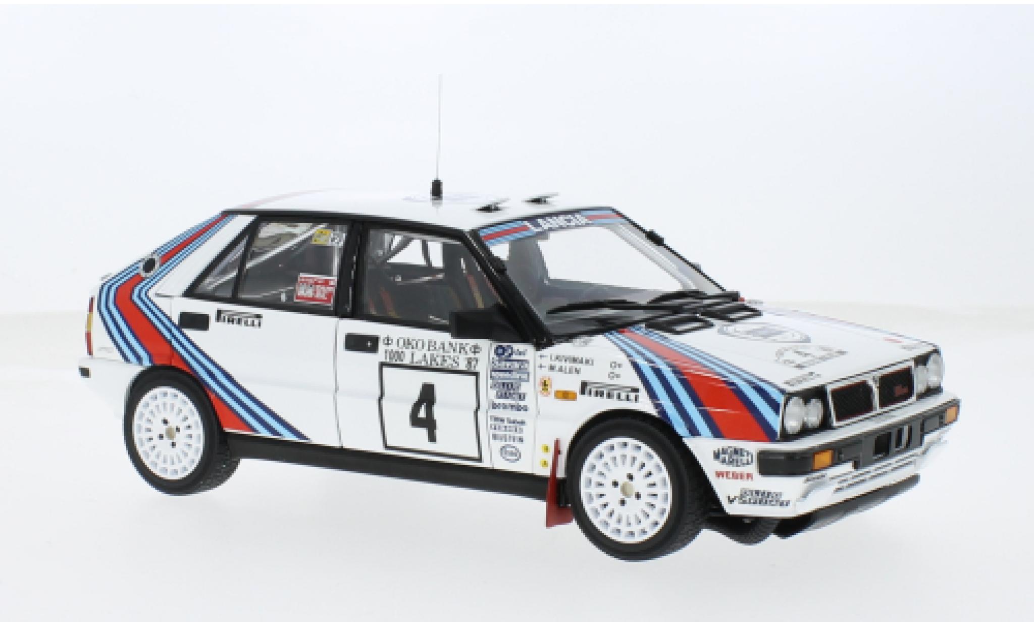 Lancia Delta 1/18 Kyosho HF 4WD No.4 Martini Rallye WM Rallye Finnland 1987 1:18 modelauto