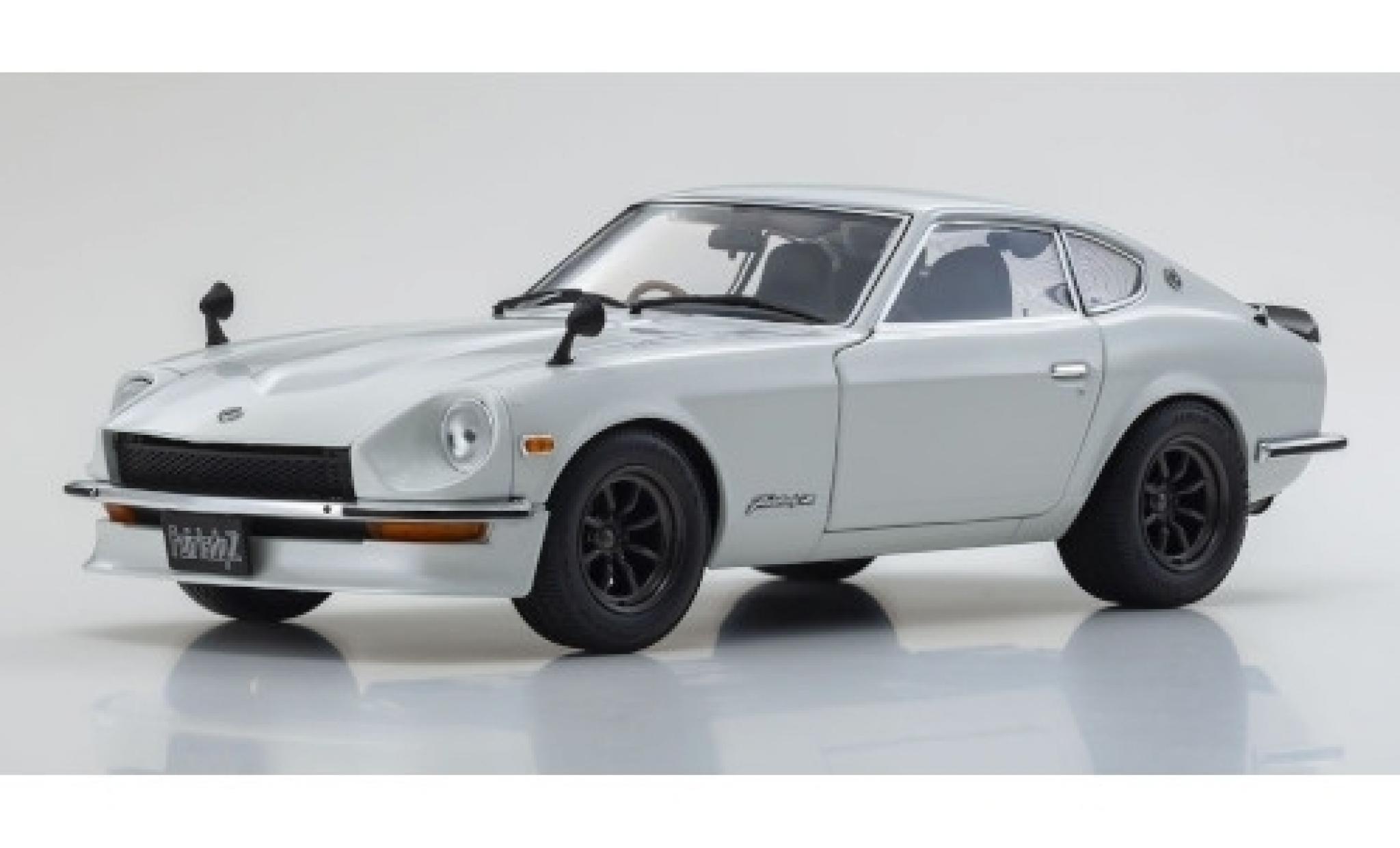 Nissan Fairlady Z 1/18 Kyosho (S30) wit RHD 1970 modelauto