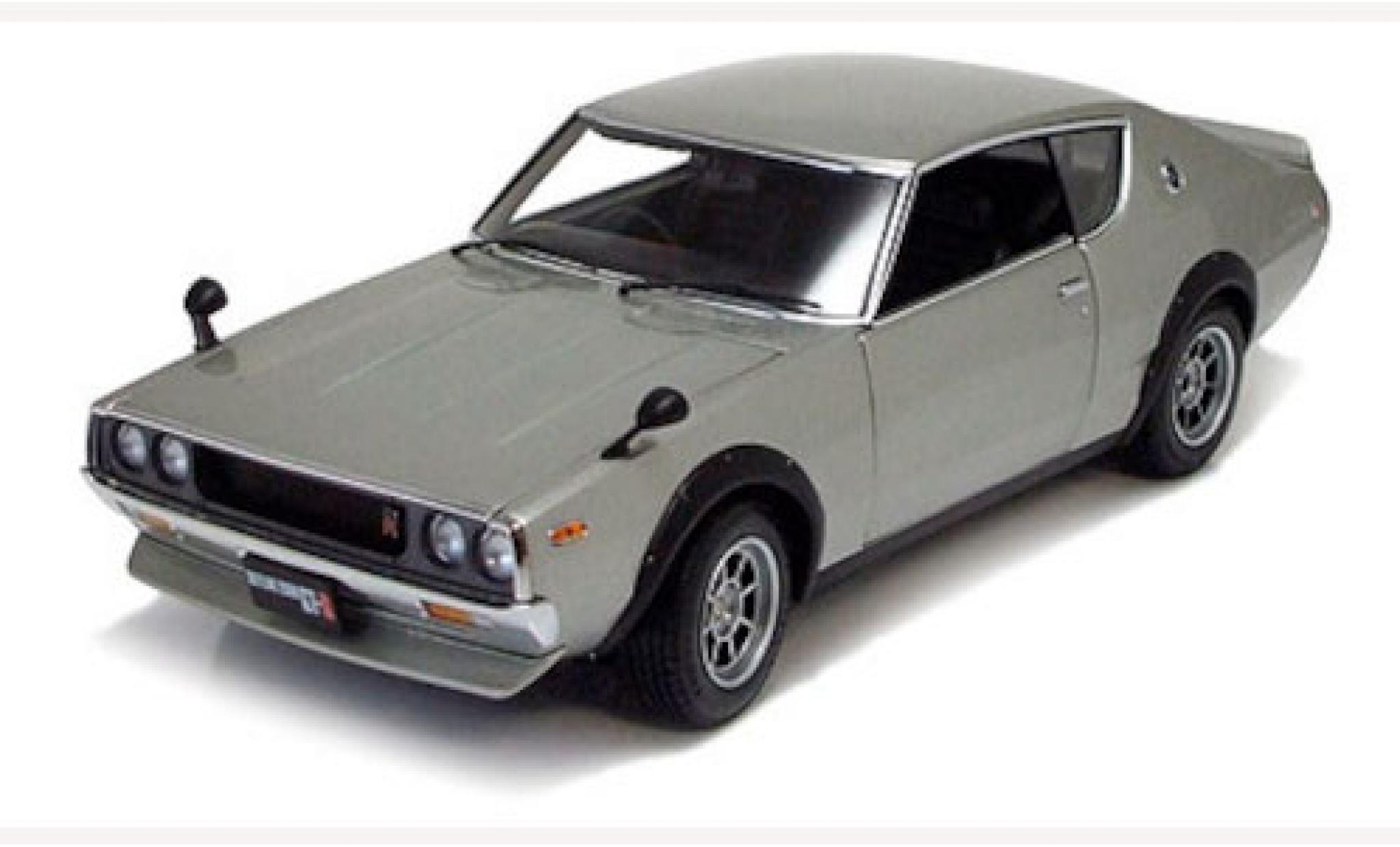 Nissan Skyline 1/18 Kyosho GT-R (KPGC110) grijs RHD modelauto