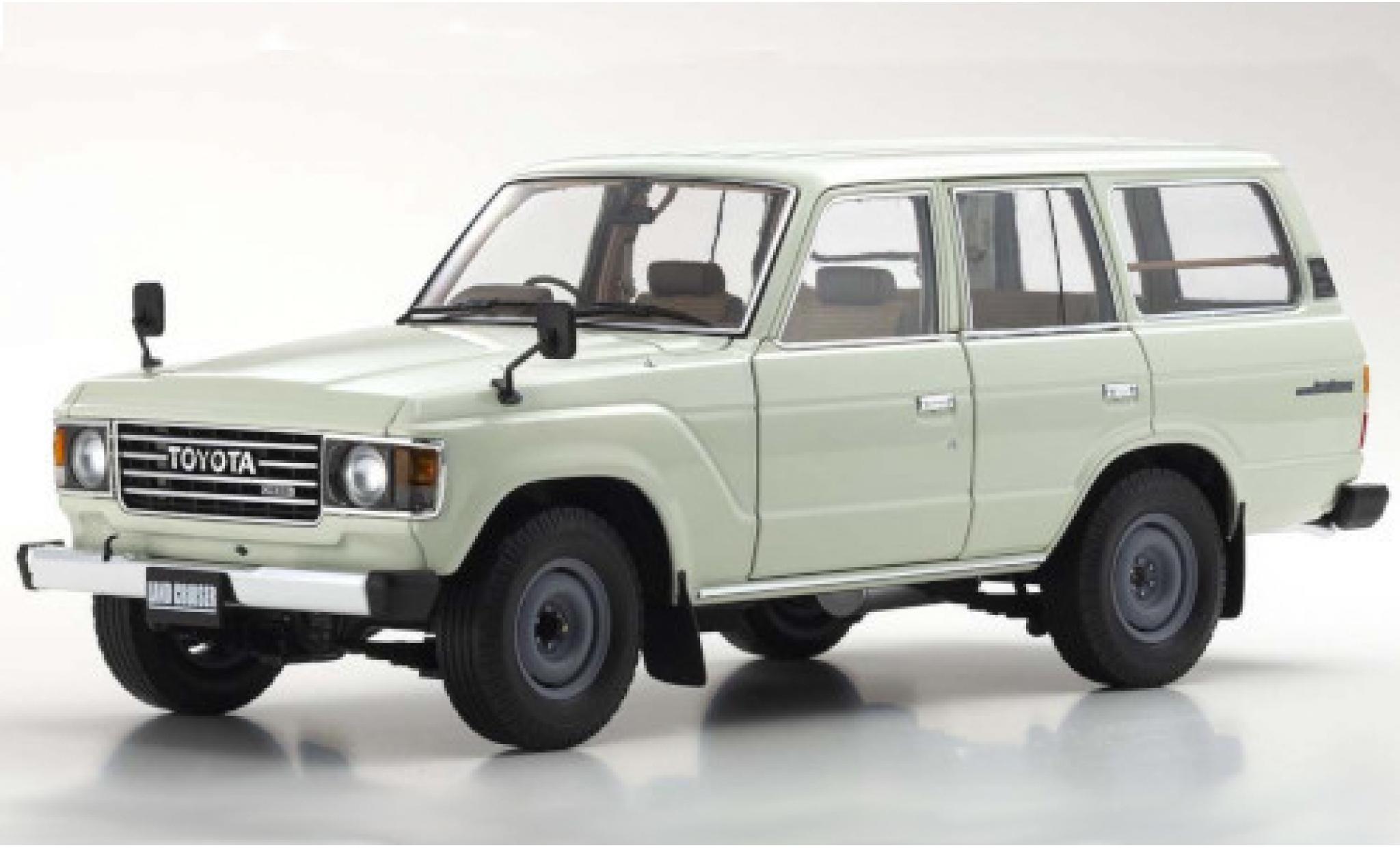 Toyota Land Cruiser 1/18 Kyosho 60 wit RHD modelauto