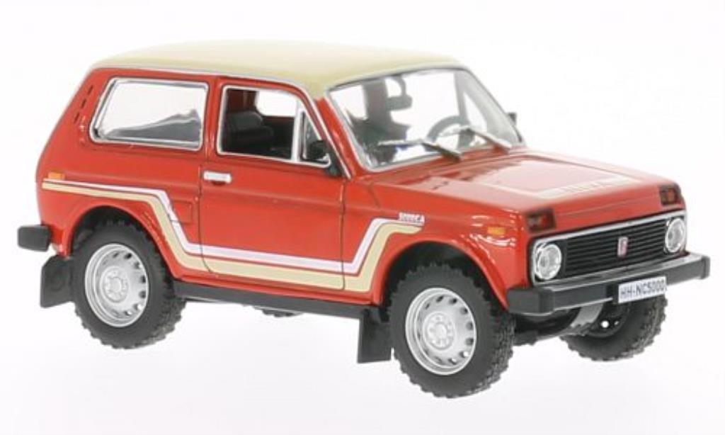Lada Niva 1/43 WhiteBox California rood/beige 1981 modelauto