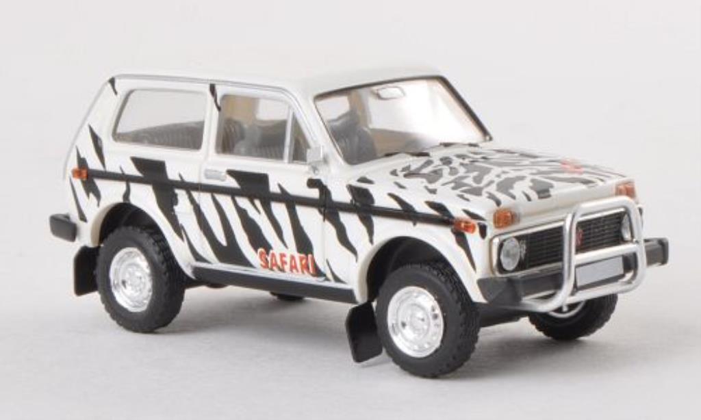 Lada Niva 1/87 Brekina Safari modelauto
