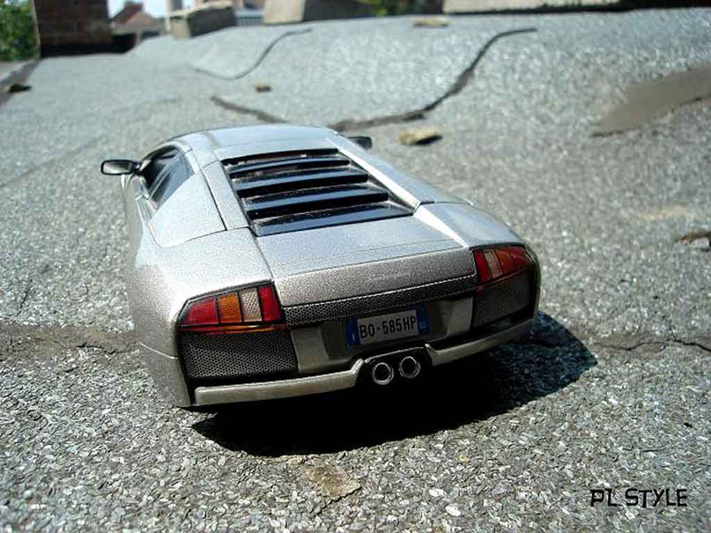 Lamborghini Murcielago Competizione grijs 1/18 Maisto
