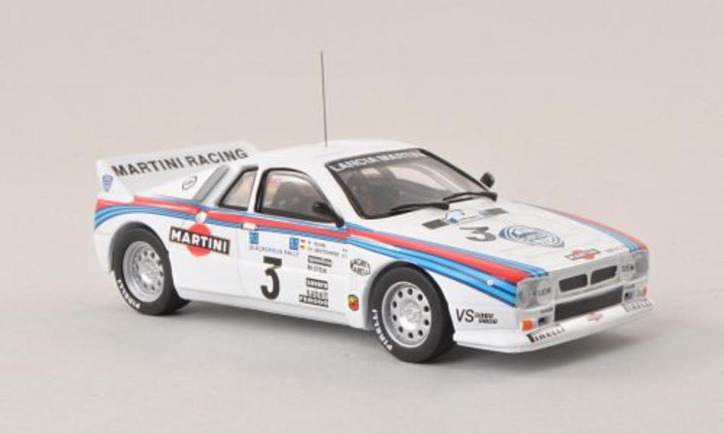 Lancia 37 1/43 IXO No.3 Martini Racing Akropolis Rally Griechenland 1983 /C.Geistdorfer modelauto