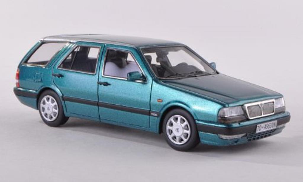 Lancia Thema 1/43 Neo SW 3.0 V6 LX grun 1992 modelauto