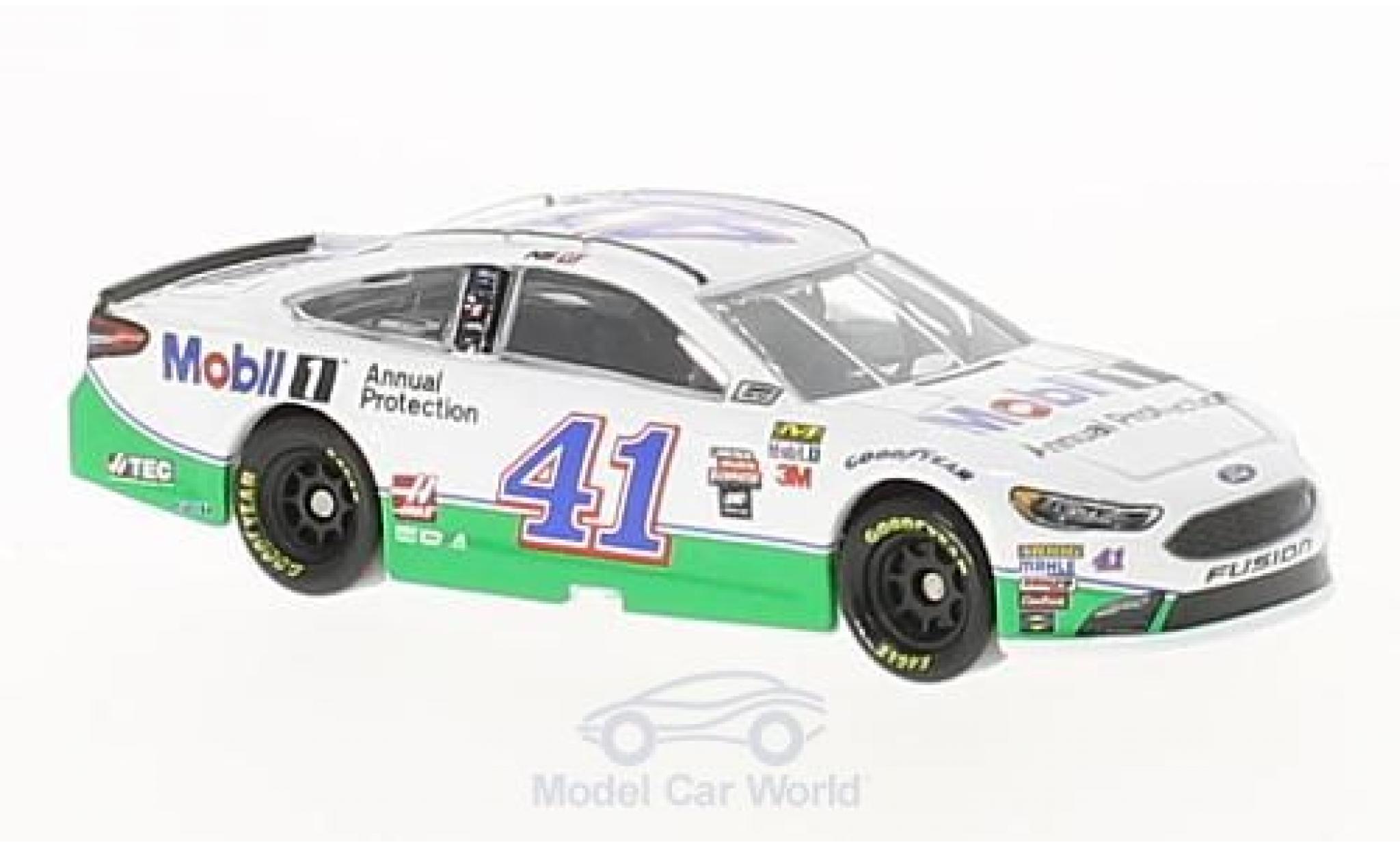 Ford Fusion 1/64 Lionel Racing No.41 Stewart-Haas Racing Mobil 1 Nascar 2017 K.Busch modelauto