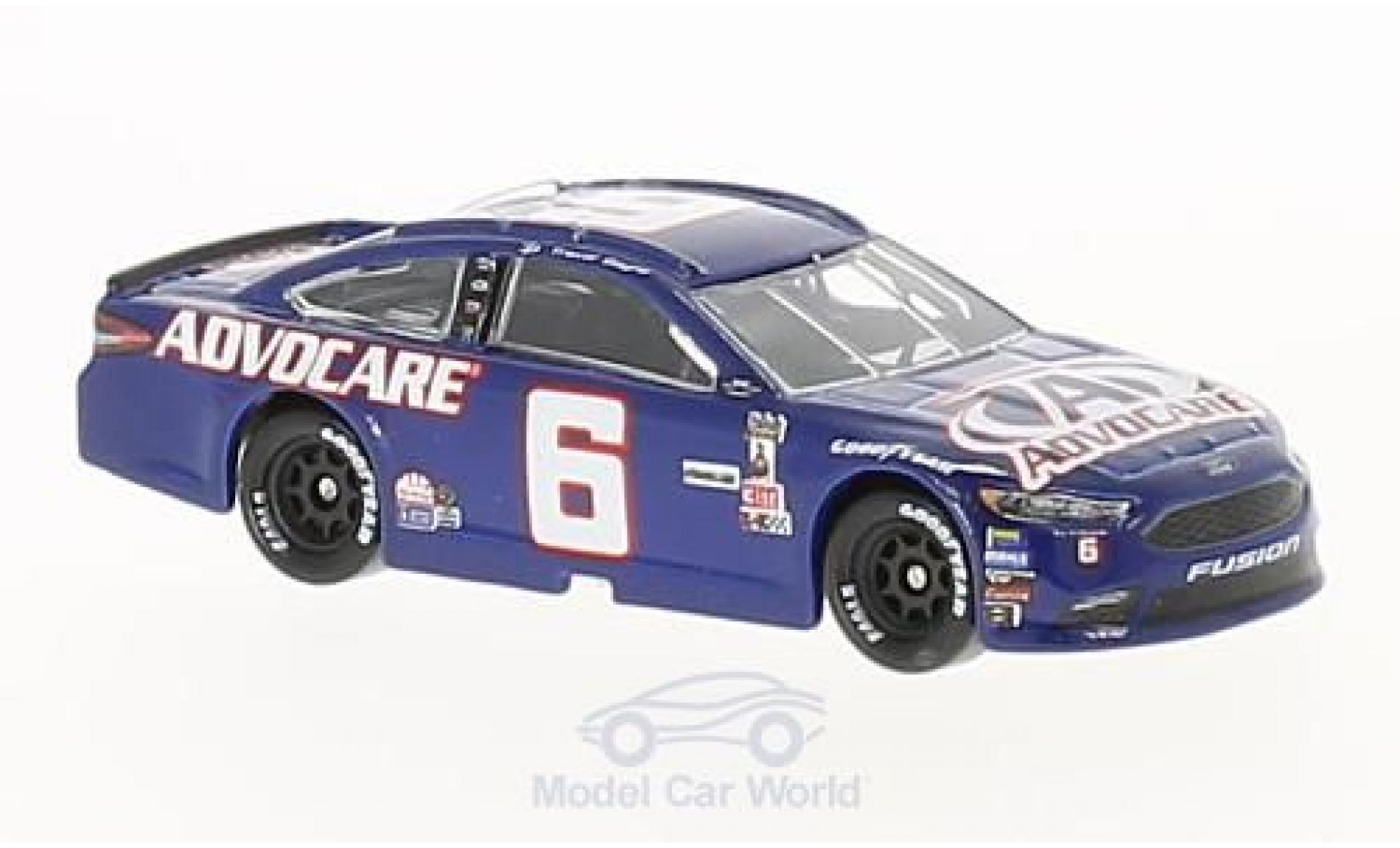 Ford Fusion 1/64 Lionel Racing No.6 Roush Fenway Racing Advocare Darlington Nascar 2017 T.Bayne modelauto