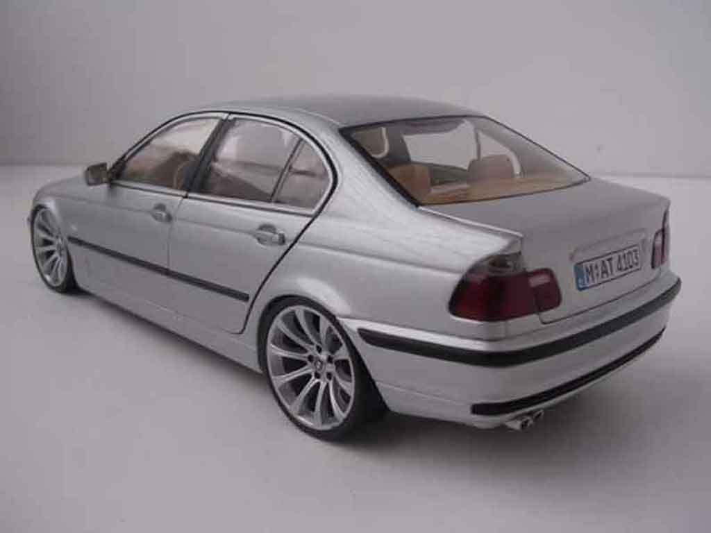 Bmw 330 E46 1/18 Kyosho E46 m-line jantes m5 modelauto