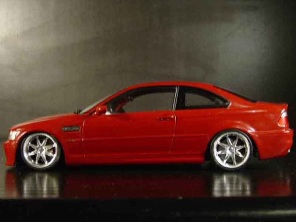 Bmw M3 E46 1/18 Kyosho tuning E46 rood jantes alu modelauto